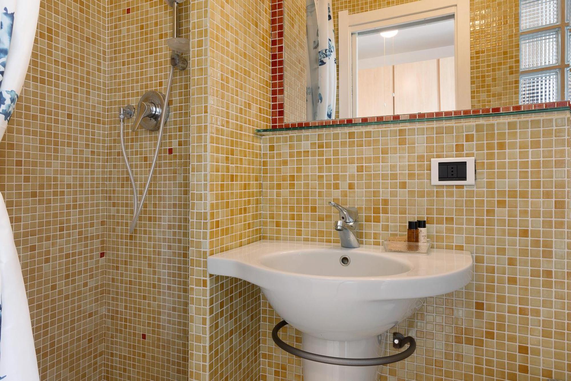 Comfort Apartment - Duomo, San Siro Milan Luaran gambar